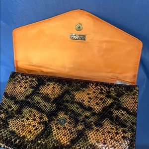 Joan Rivers Classics Snake Print Handbag NEW